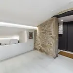 In | Le Des Celestins Apartmán *